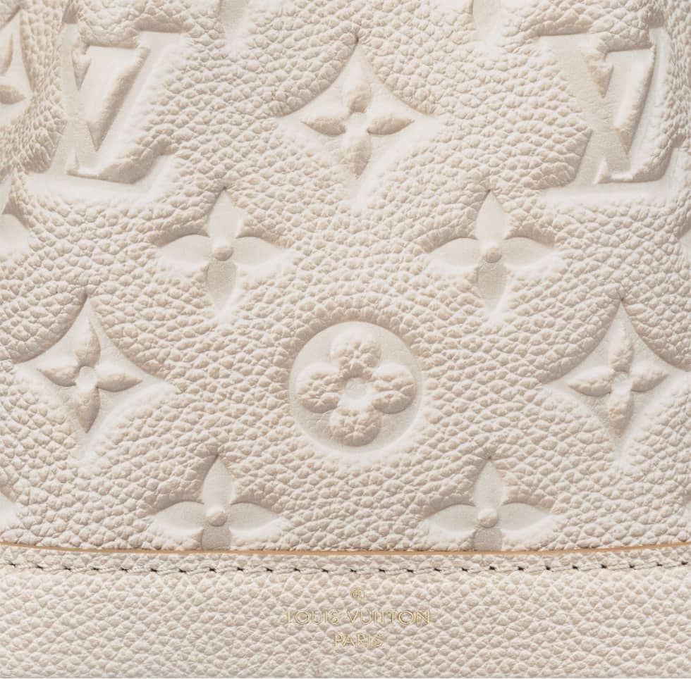 L0vis Vvtt0n Nano Noé Light Beige M81463 Replica Bucket Bag