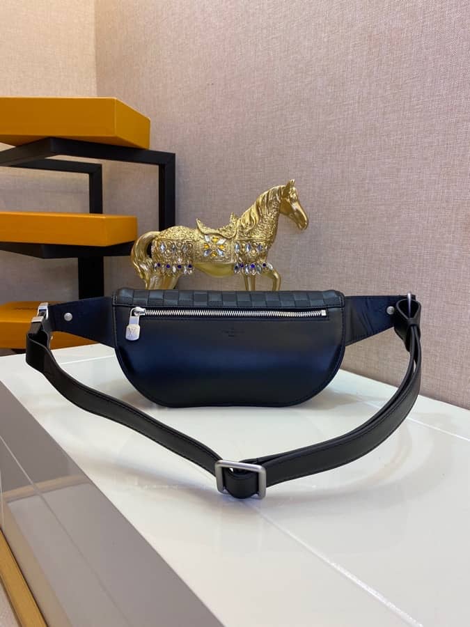 L0vis Vvtt0n Campus Damier Infini Replica Bumbag N40298