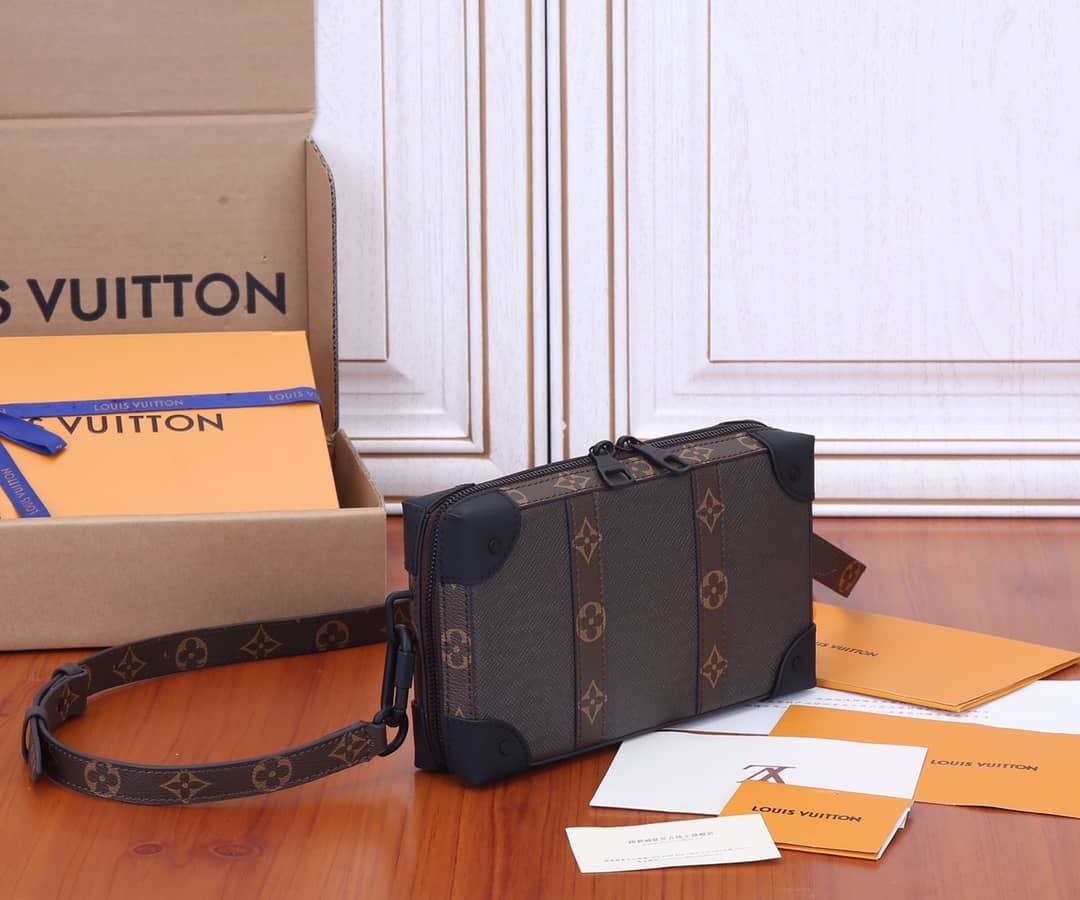 L0vis Vvtt0n Soft Trunk Replica Wallet Brown M30697