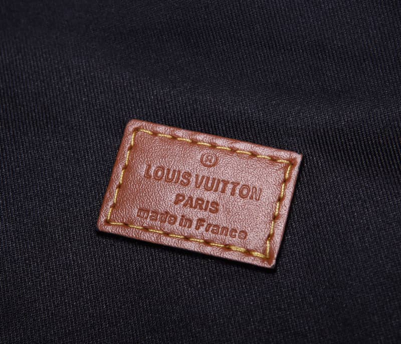 LV Bum Bag Dupe Monogram Eclipse Coated Canvas Discovery M45220