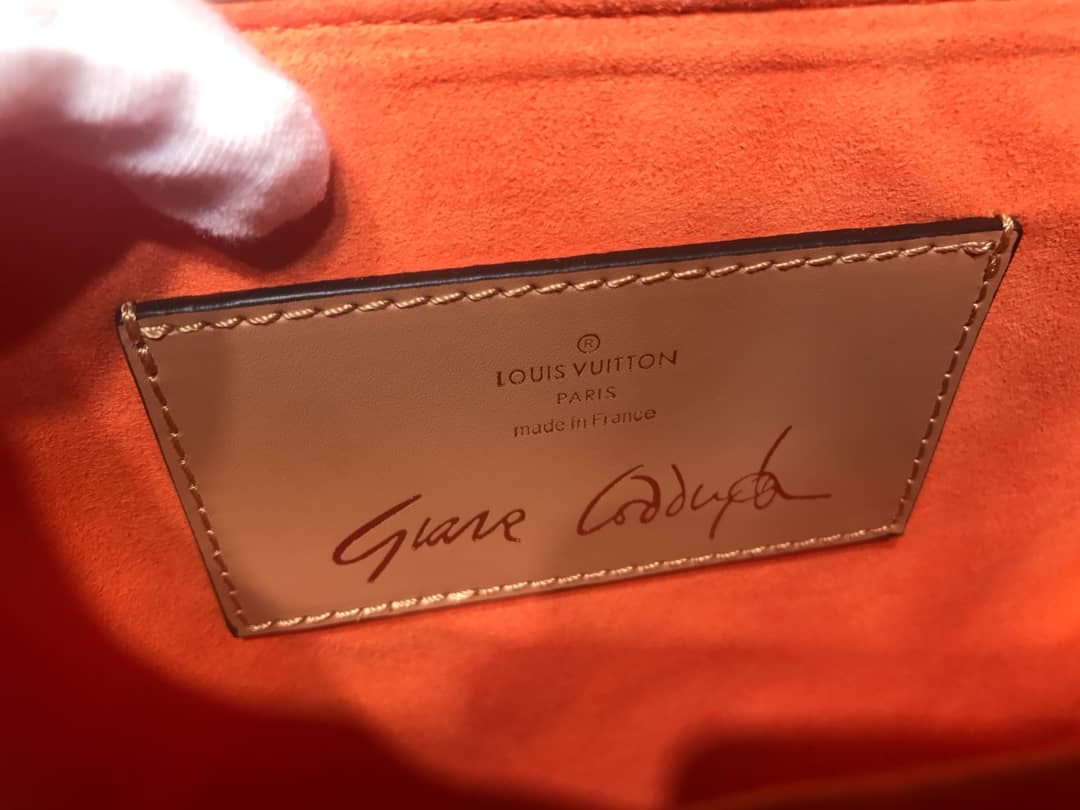 L0vis Vvtt0n Twist Epi Handbag Replica