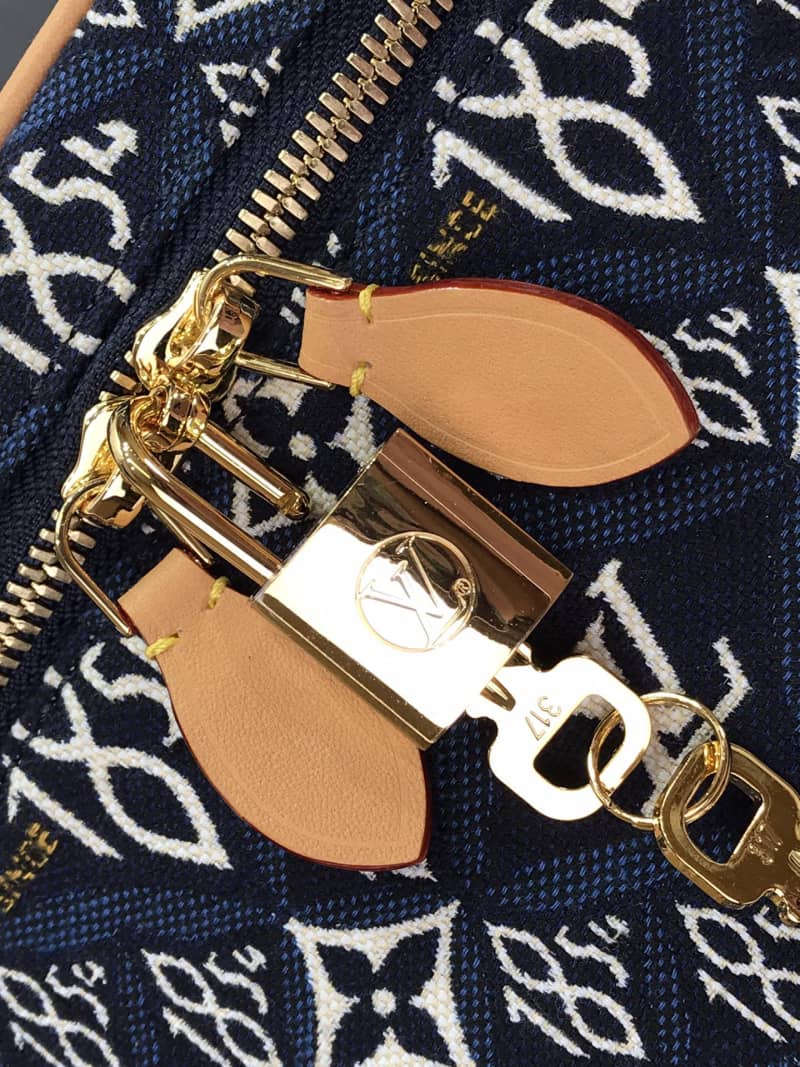 L0vis Vvtt0n Since 1854 Vanity PM Monogram Bag Replica M57403