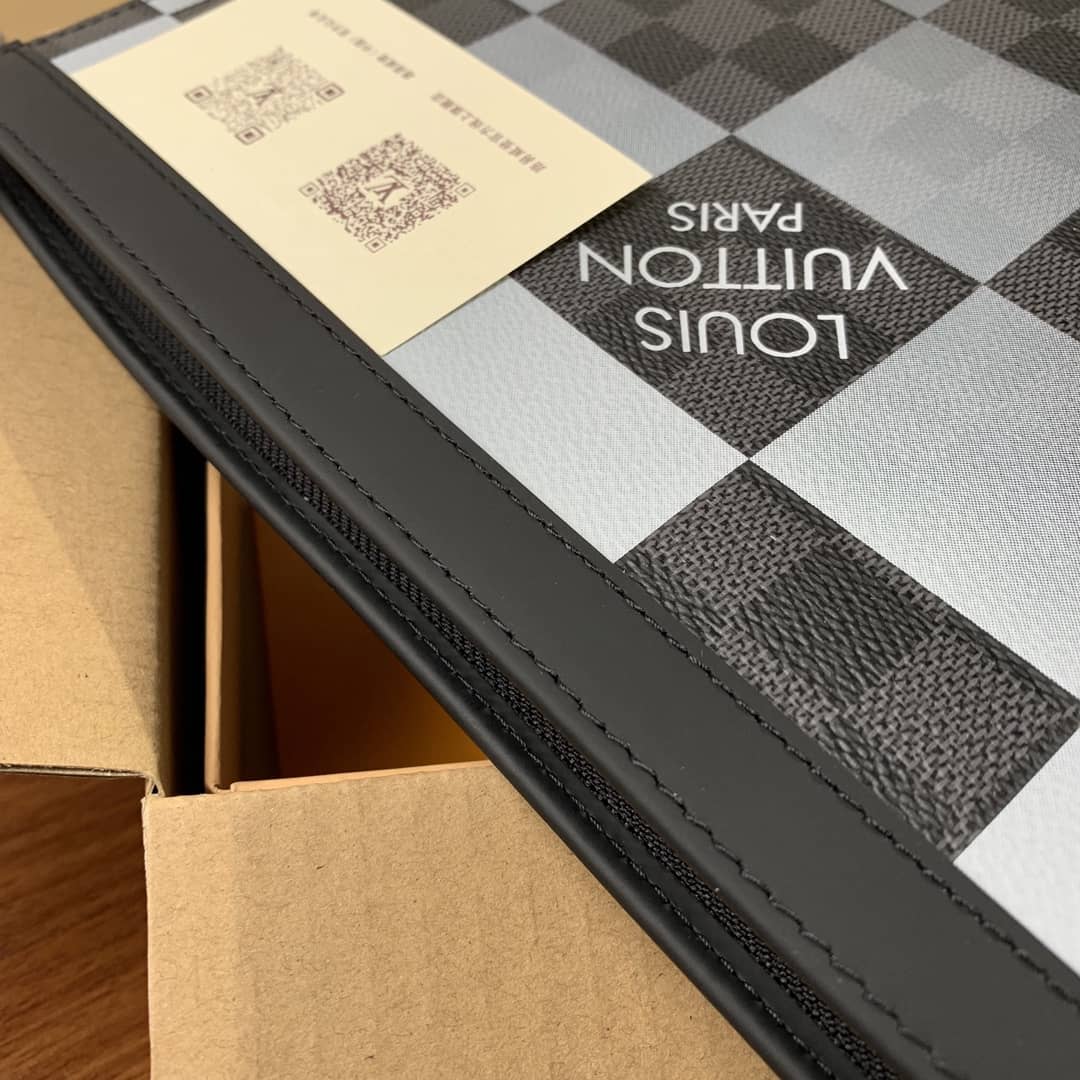 L0vis Vvtt0n Pochette Voyage MM Damier Giant Canvas Bag Replica Gray N60412