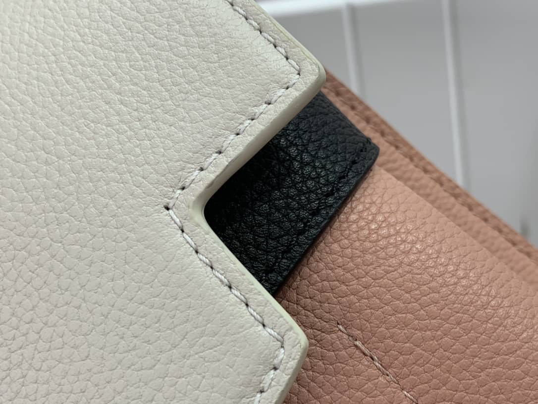 L0vis Vvtt0n Lock Me Ever 2Way Bag Replica Pink M52787