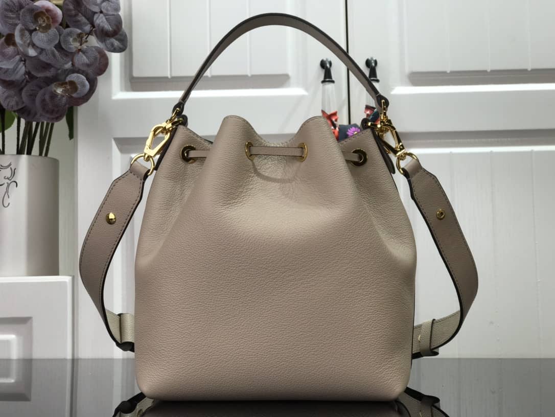 L0vis Vvtt0n Lockme Replica Bucket Bag Gray M57688