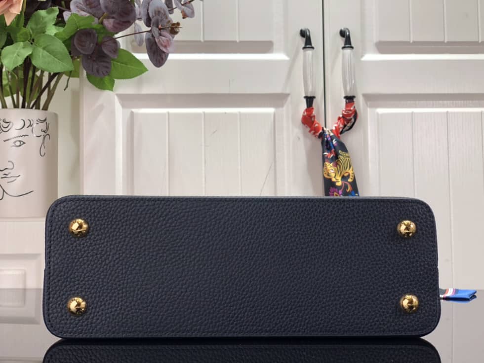 L0vis Vvtt0n Capucines MM M58578 Replica Shoulder Bag