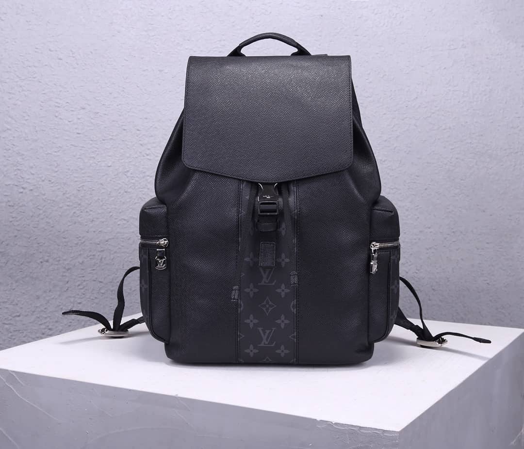 LV Backpack Replica Taiga Leather Outdoor Black M30417