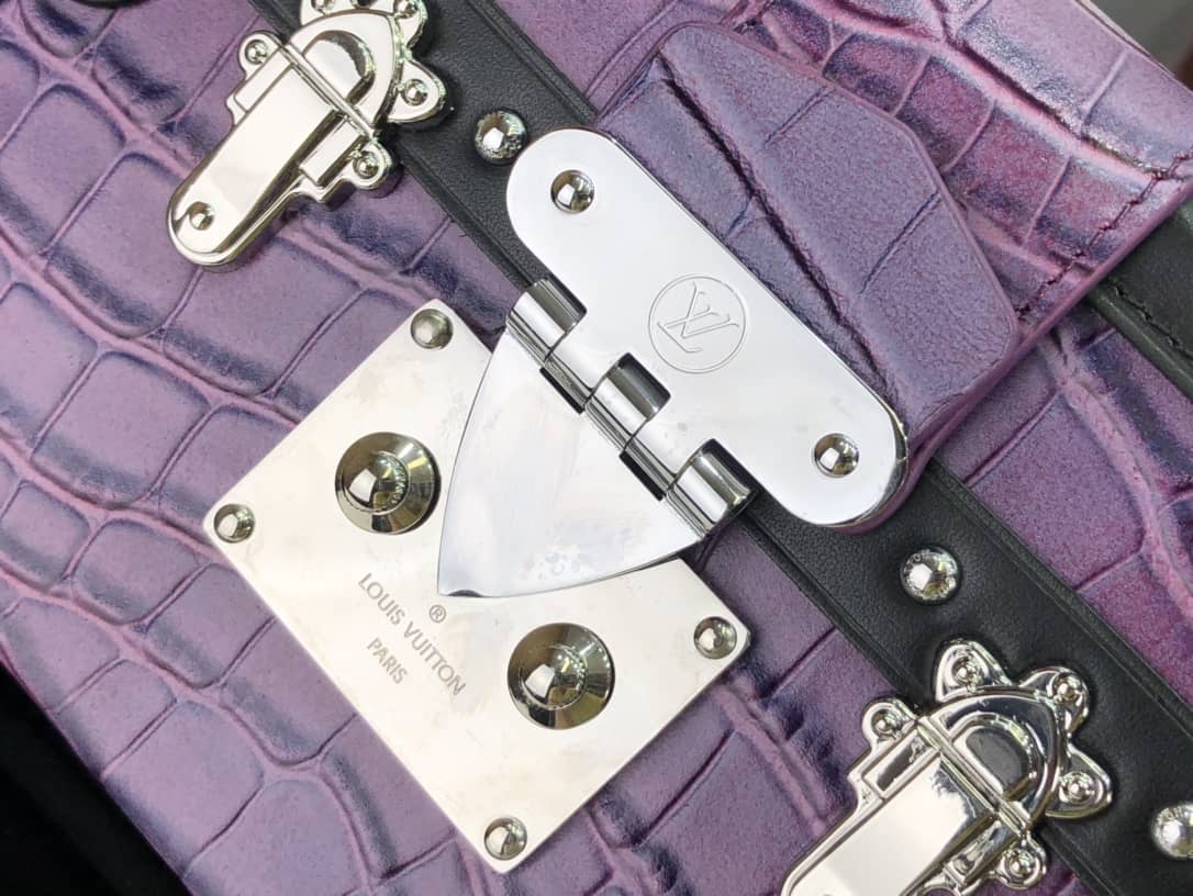 L0vis Vvtt0n Petite Malle Brilliant Alligator Leather Replica Handbag Purple N93817