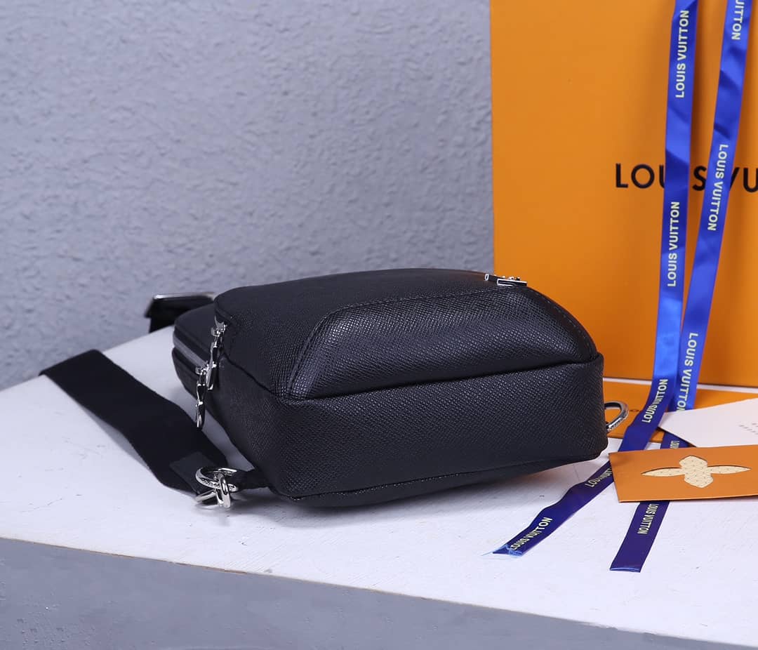 L0vis Vvtt0n Avenue Taiga Leather Replica Sling Bag M30443