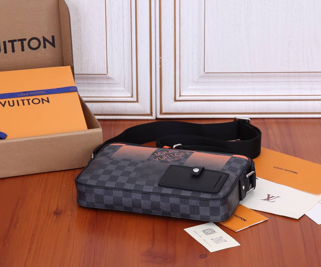 L0vis Vvtt0n Damier Graphite Giant Messenger Bag Replica N40421