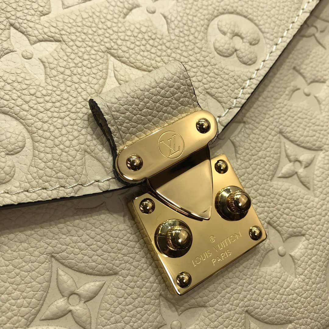 L0vis Vvtt0n Pochette Metis Braided Monogram Empreinte Replica Beige M43942
