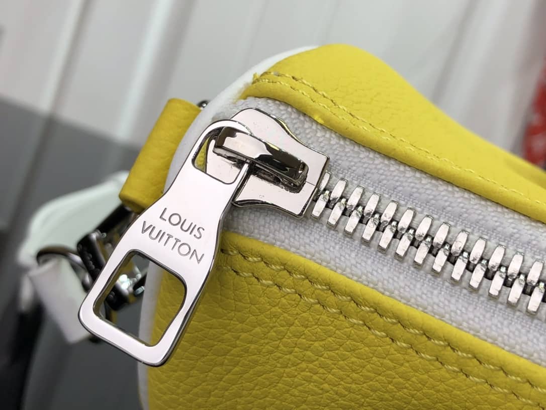 L0vis Vvtt0n Keepall Xs Jaune Virgil Abloh Replica Shoulder Bag M80842