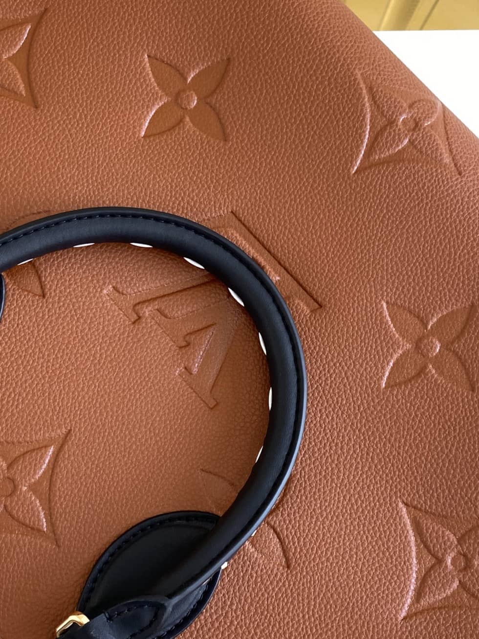 L0vis Vvtt0n Wild At Heart OnTheGo MM M58521 Replica Tote