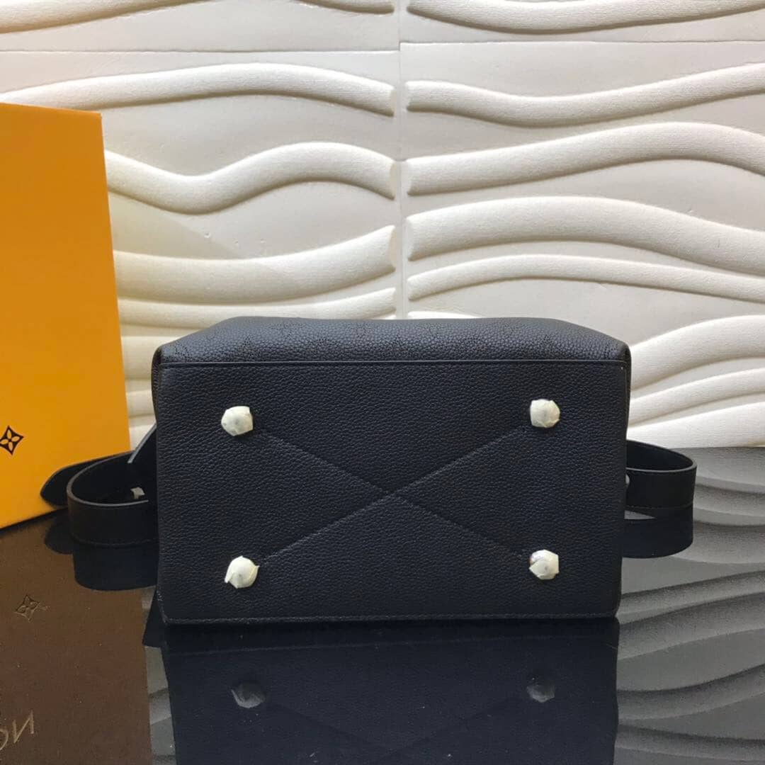 L0vis Vvtt0n Mahina Muria Replica Handbag Black M55801