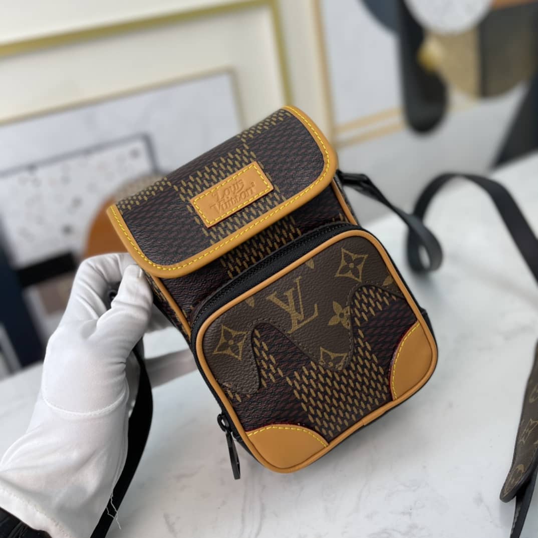 L0vis Vvtt0n x Nigo Collab Damier Giant Crossbody Bag Replica N40357