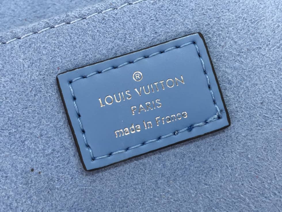 L0vis Vvtt0n Sac Plat Leather M80169 Replica Crossbody Bag