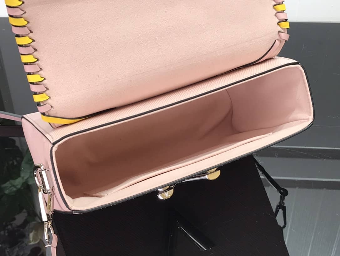 Copy AAA+ LV Replicas Crossbody Bag