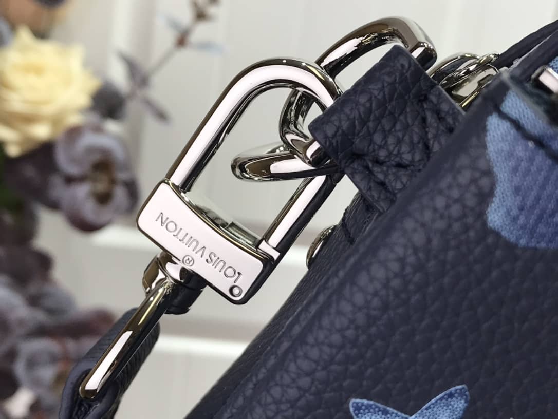 L0vis Vvtt0n Watercolor Monogram Motif Trio Messenger Bag Replica M57840