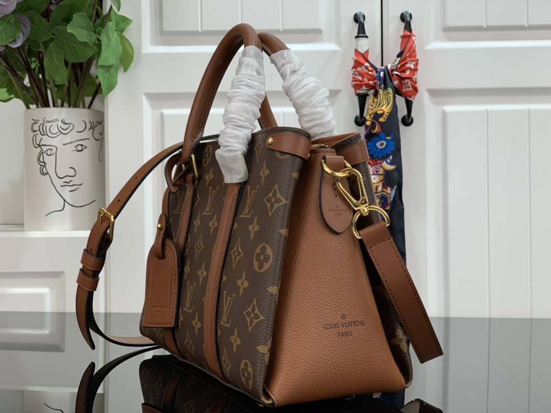 L0vis Vvtt0n Monogram Canvas Soufflot BB Replica Bag M44898