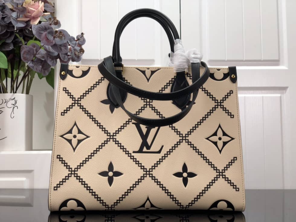 L0vis Vvtt0n Onthego MM Monogram Empreinte M46015 Replica Tote