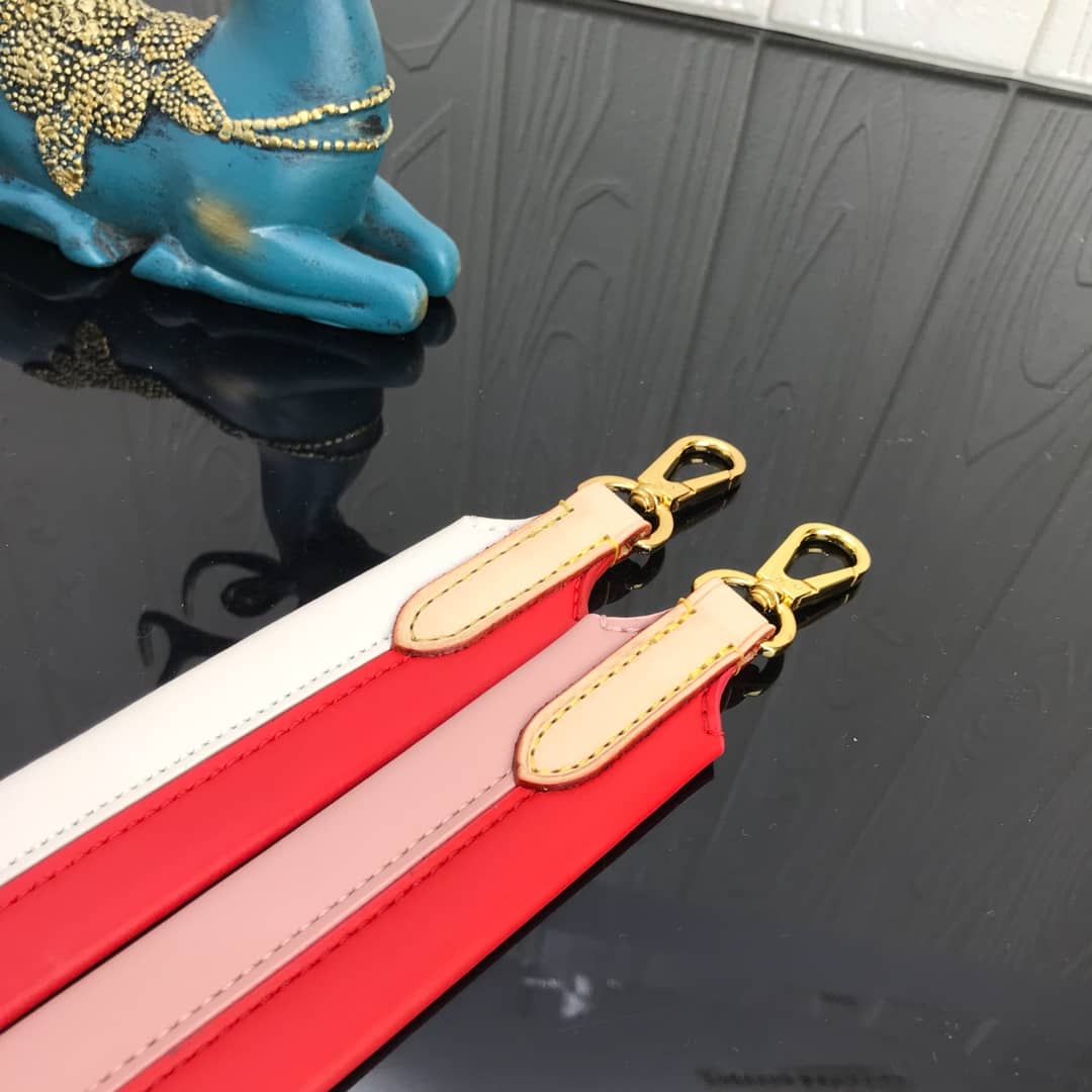 L0vis Vvtt0n Cluny BB Monogram Canvas Shoulder Bag Replica Red M42738