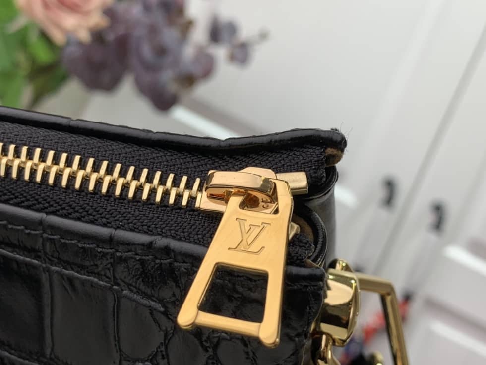 L0vis Vvtt0n Coussin PM M57790 Replica Shoulder Bag