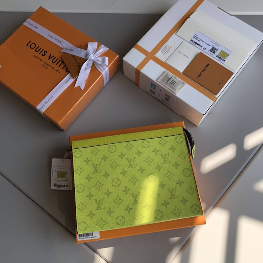 L0vis Vvtt0n Monogram Eclipse Canvas Replica Pochette Voyage MM Yellow M61692