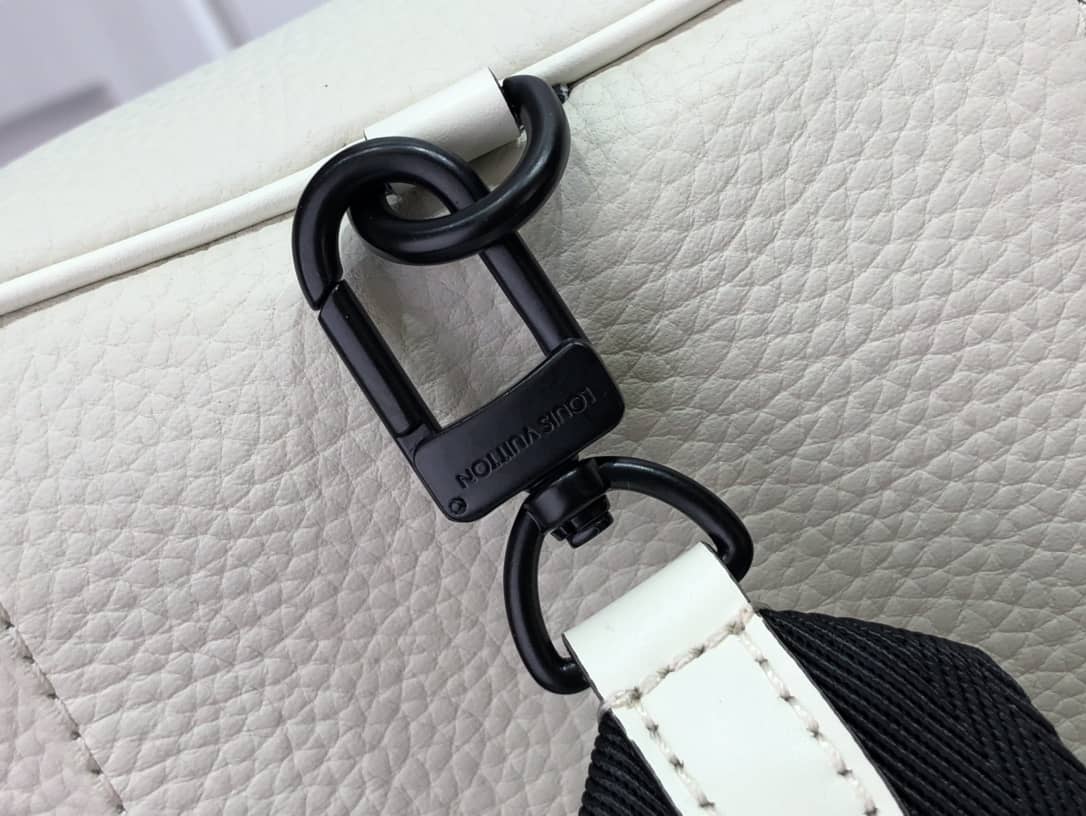 L0vis Vvtt0n Christopher XS Replica Backpack White M58495