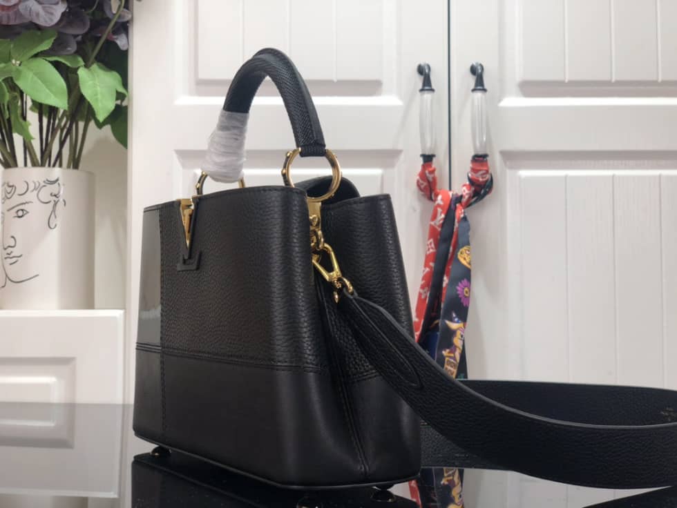 L0vis Vvtt0n Capucines BB M59269 Replica Shoulder Bag