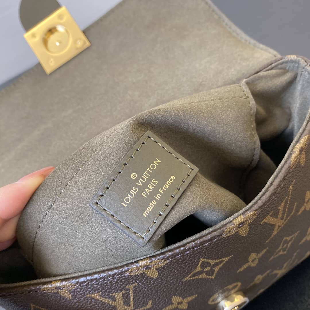 L0vis Vvtt0n Monogram Canvas Locky BB Bag Replica Green M44321