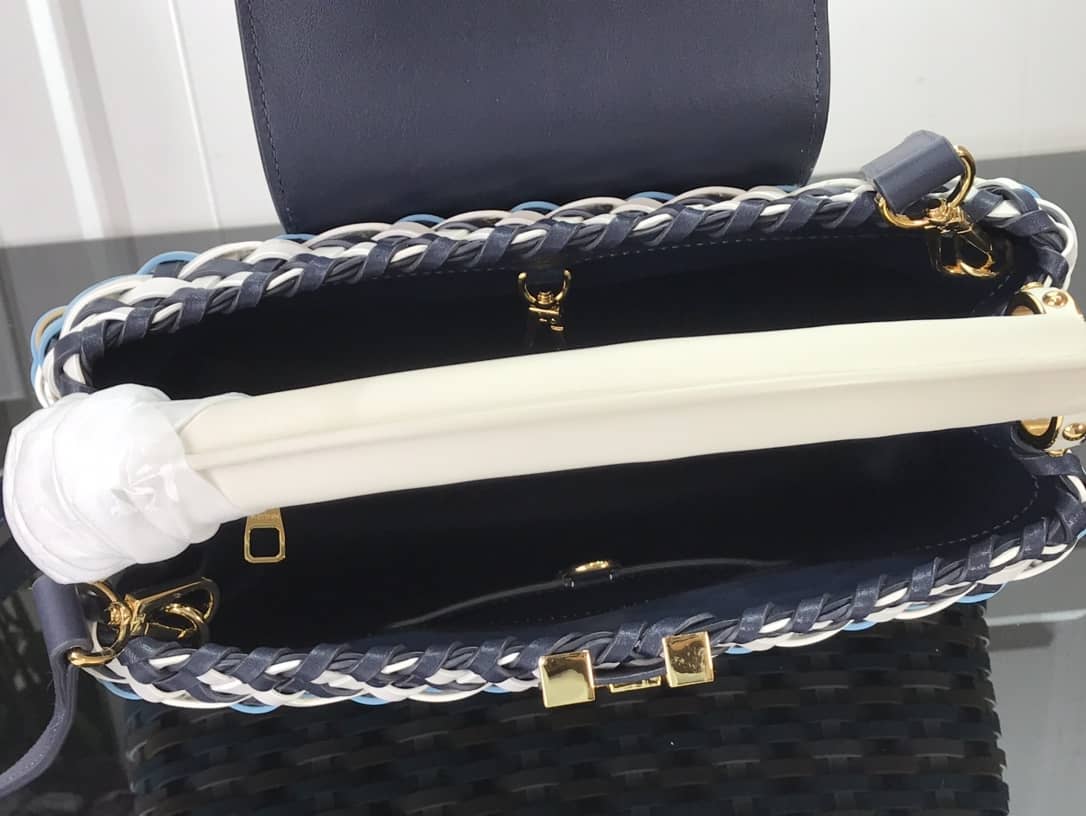 L0vis Vvtt0n Capucines Taurillon Shoulder Bag Replica Blue M94519