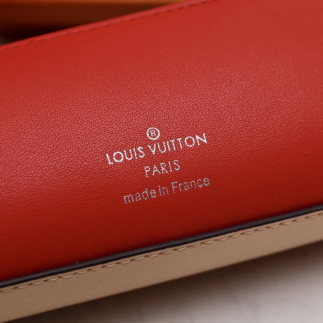 L0vis Vvtt0n Pencil Pouch Elizabeth Monogram Canvas Replica Brown GI0009