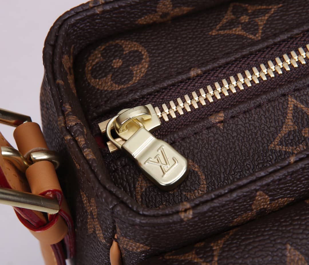 L0vis Vvtt0n Viva Cite MM Monogram Replica Shoulder Bag M51164