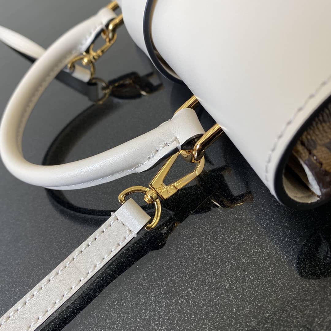 L0vis Vvtt0n Monogram Canvas Locky BB Bag Replica White M44321