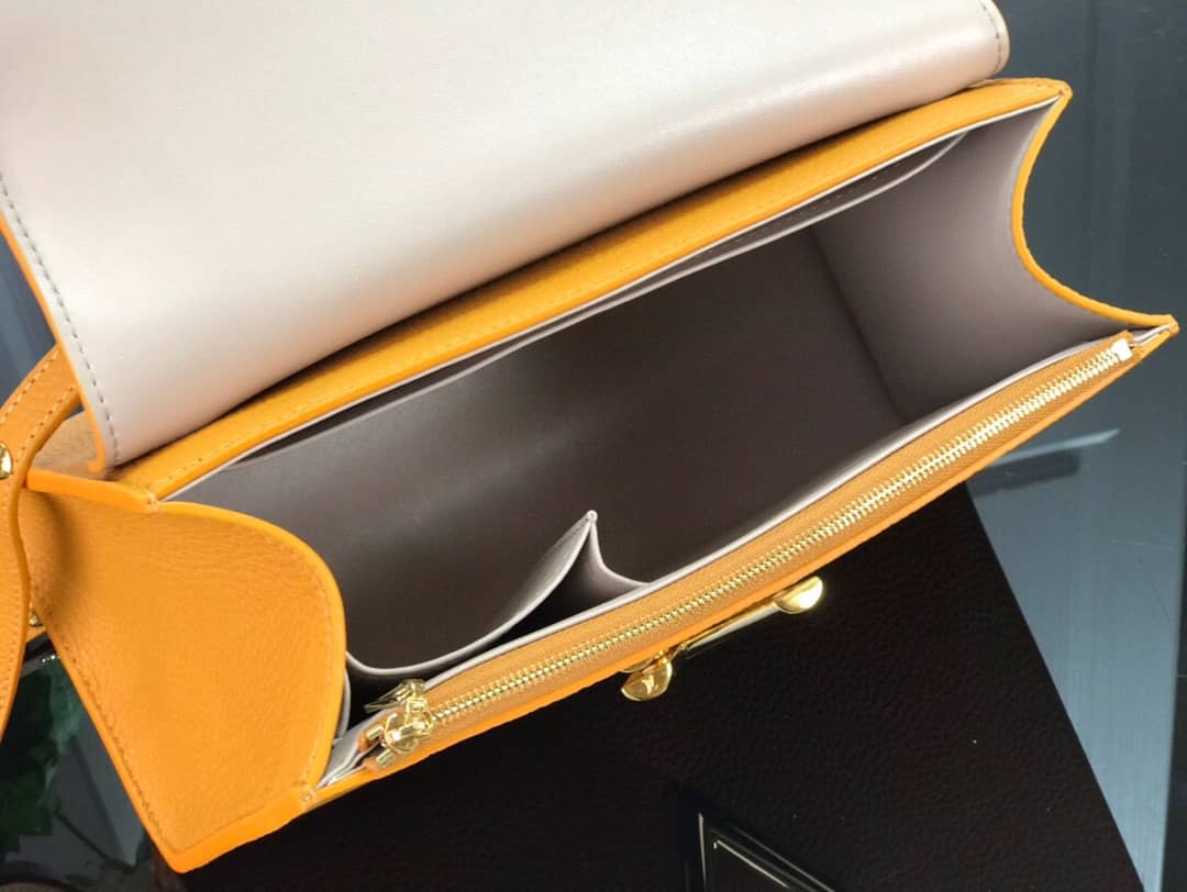 L0vis Vvtt0n Replica Bags One Handle MM Replica Bag Yellow M57090