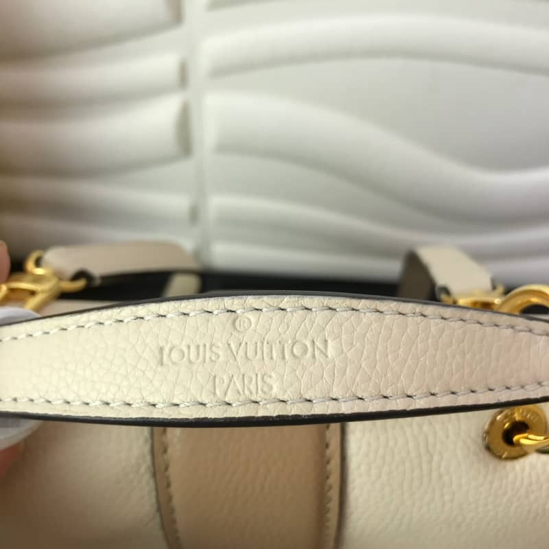 L0vis Vvtt0n Damier Ebene Clapton Replica Backpack Beige N42262