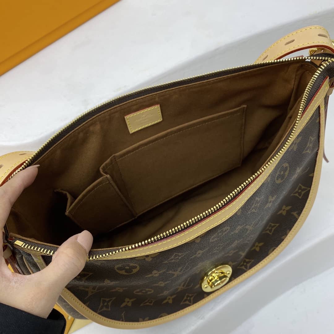 L0vis Vvtt0n Tulum GM Monogram Canvas Replica Shoulder Bag