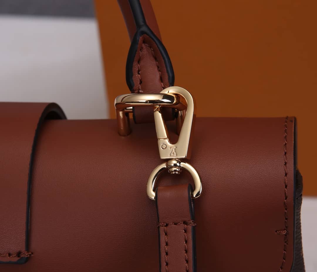 L0vis Vvtt0n Locky BB 2way Replica Shoulder Bag Brown M44141