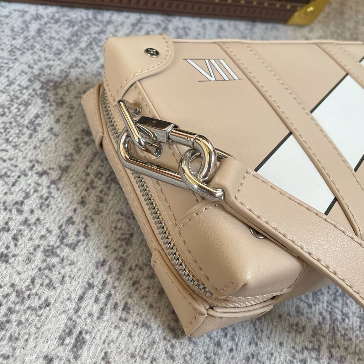 L0vis Vvtt0n Soft Trunk Monogram Mirror Coated Canvas Replica Bag Apricot M45880