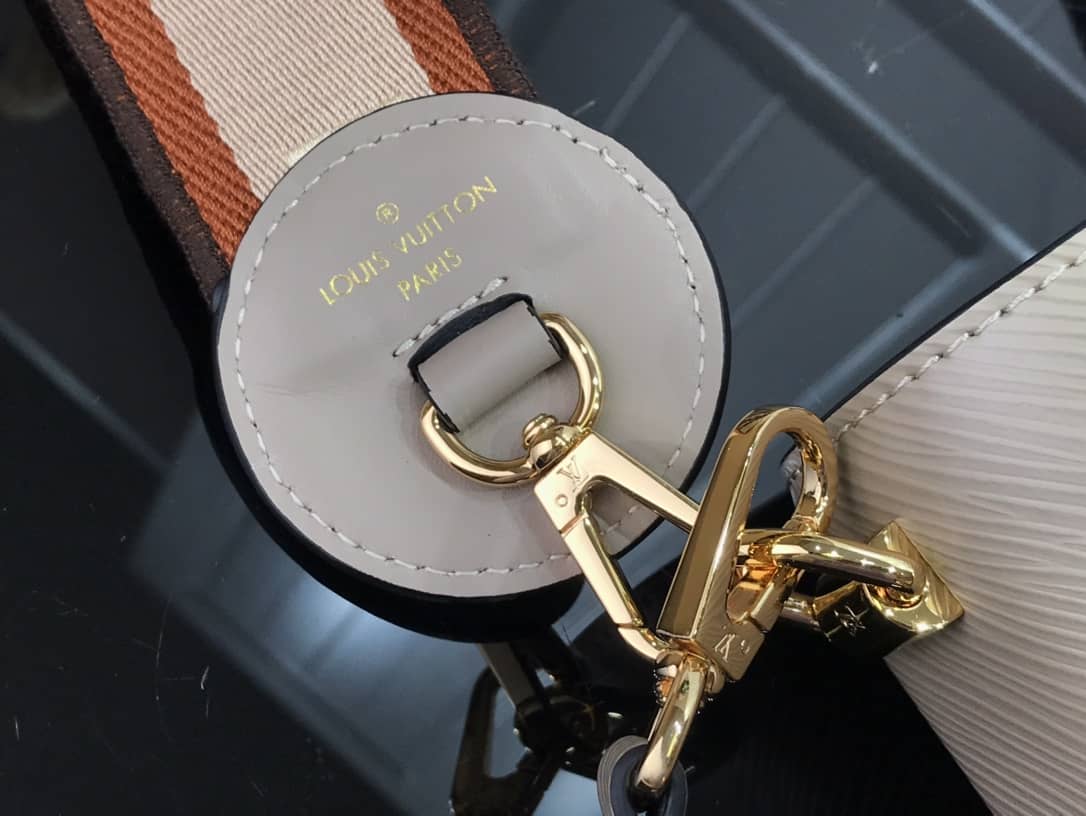 L0vis Vvtt0n Epi leather Twist PM Replica Handbag M57049