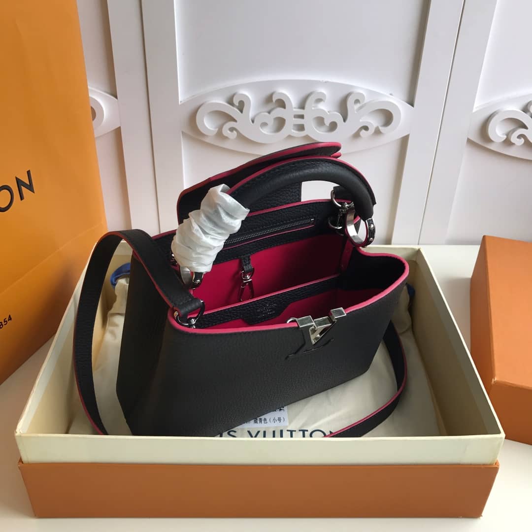 L0vis Vvtt0n Capucines Taurillon Leather PM Tote Replica Black M42245