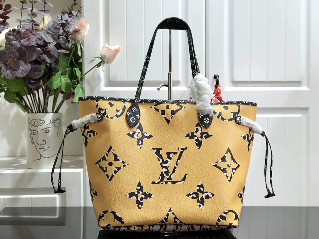 L0vis Vvtt0n Monogram Canvas Neverfull MM Bag Replica White M41177