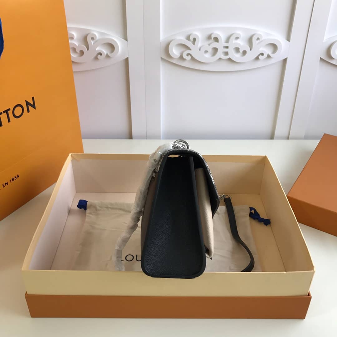 L0vis Vvtt0n MyLockMe BB Calf Chain Replica Shoulder Bag Black Beige M51418