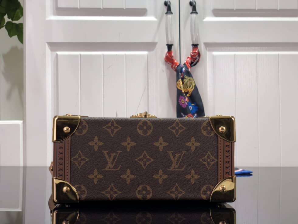 L0vis Vvtt0n Cotteville Hard Suitcase Monogram M20211 Replica