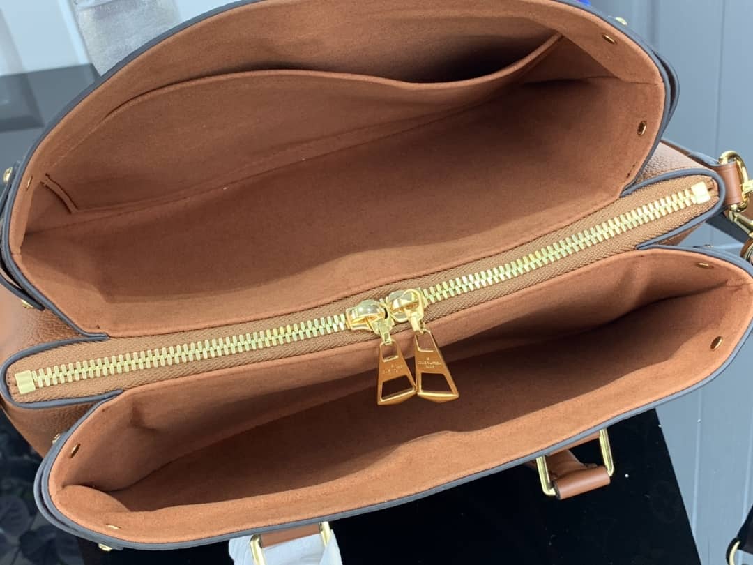 L0vis Vvtt0n Monogram Canvas Soufflot BB Replica Bag M44898