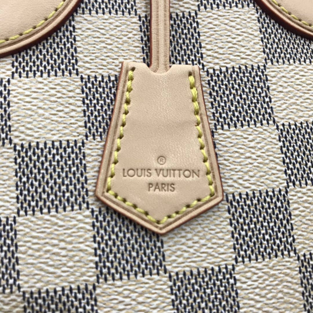 L0vis Vvtt0n Neokapi Vertical Pouch Replica Beige N60360