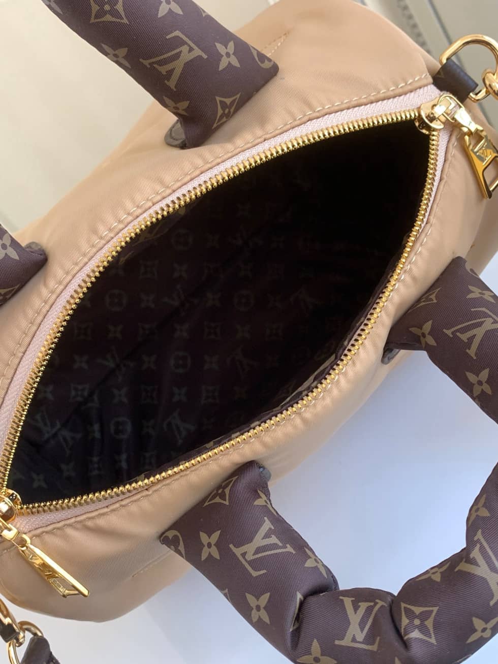 L0vis Vvtt0n Replica Bags Speedy Bandouliere 25 M59008