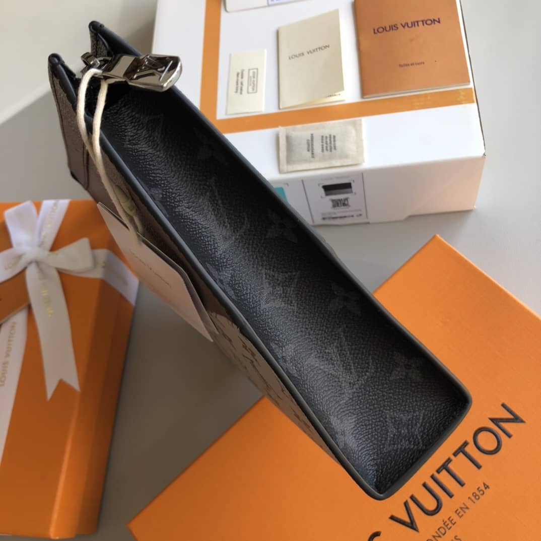 L0vis Vvtt0n Voyage MM Monogram Replica Pochette Black Gray M63039