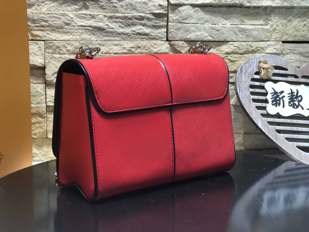 L0vis Vvtt0n Replica Bags Twist PM Epi Leather Replicas Handbag Red