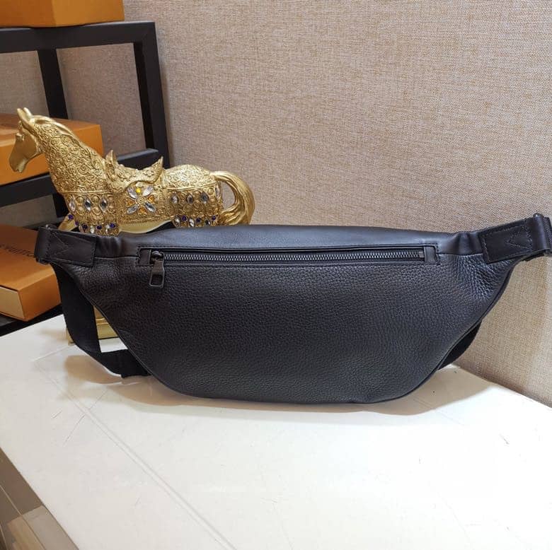 LV Bum Bag Dupe Giant Monogram Discovery NM Replica Body Bag M57289